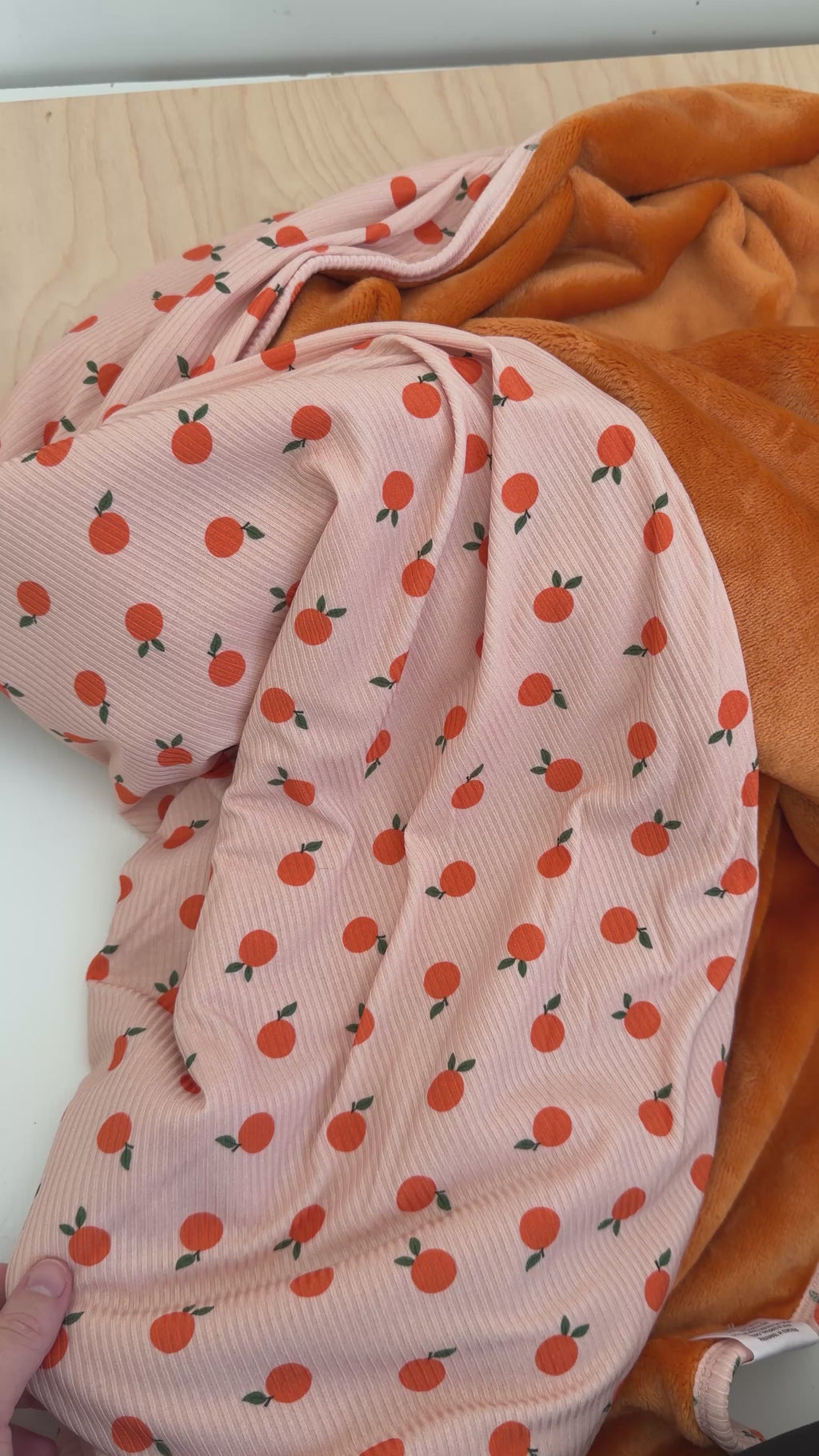 Oranges Small Ribbed Adult Blanket