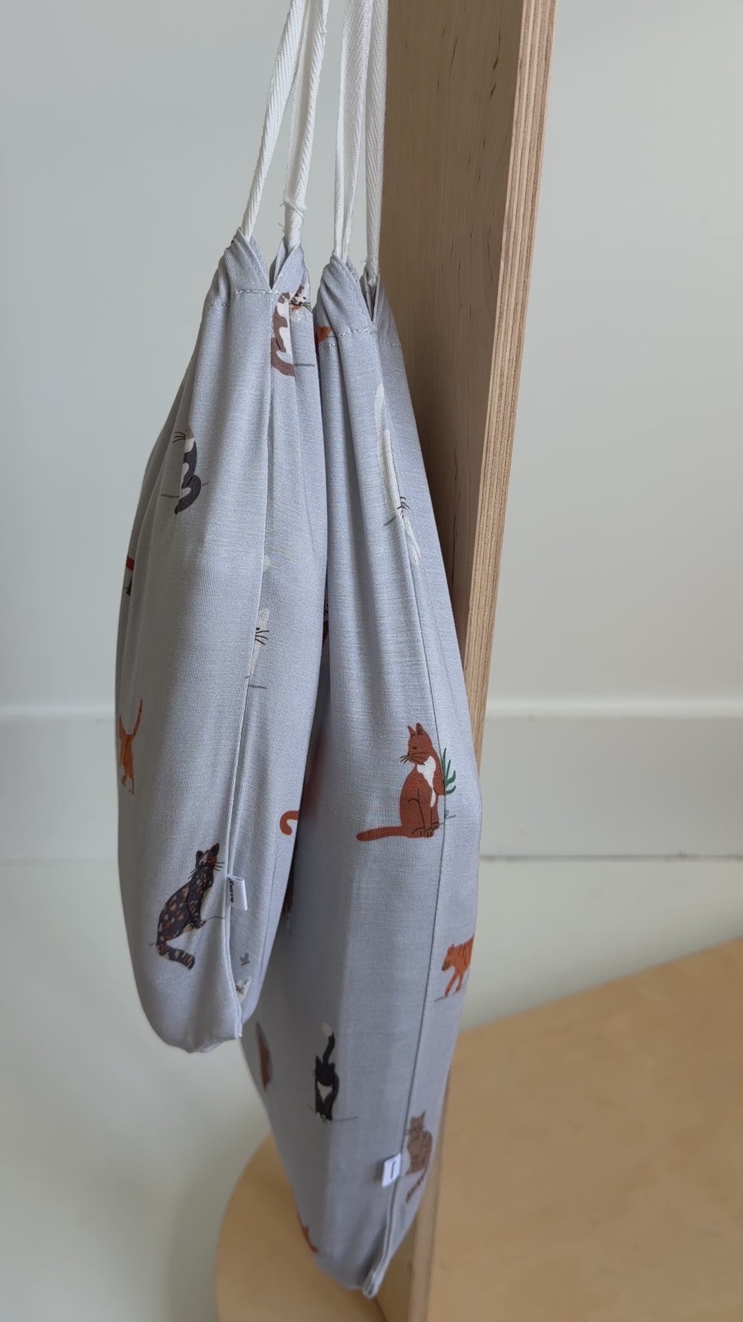 Cats Gray Twin Sheet With Pillow Case