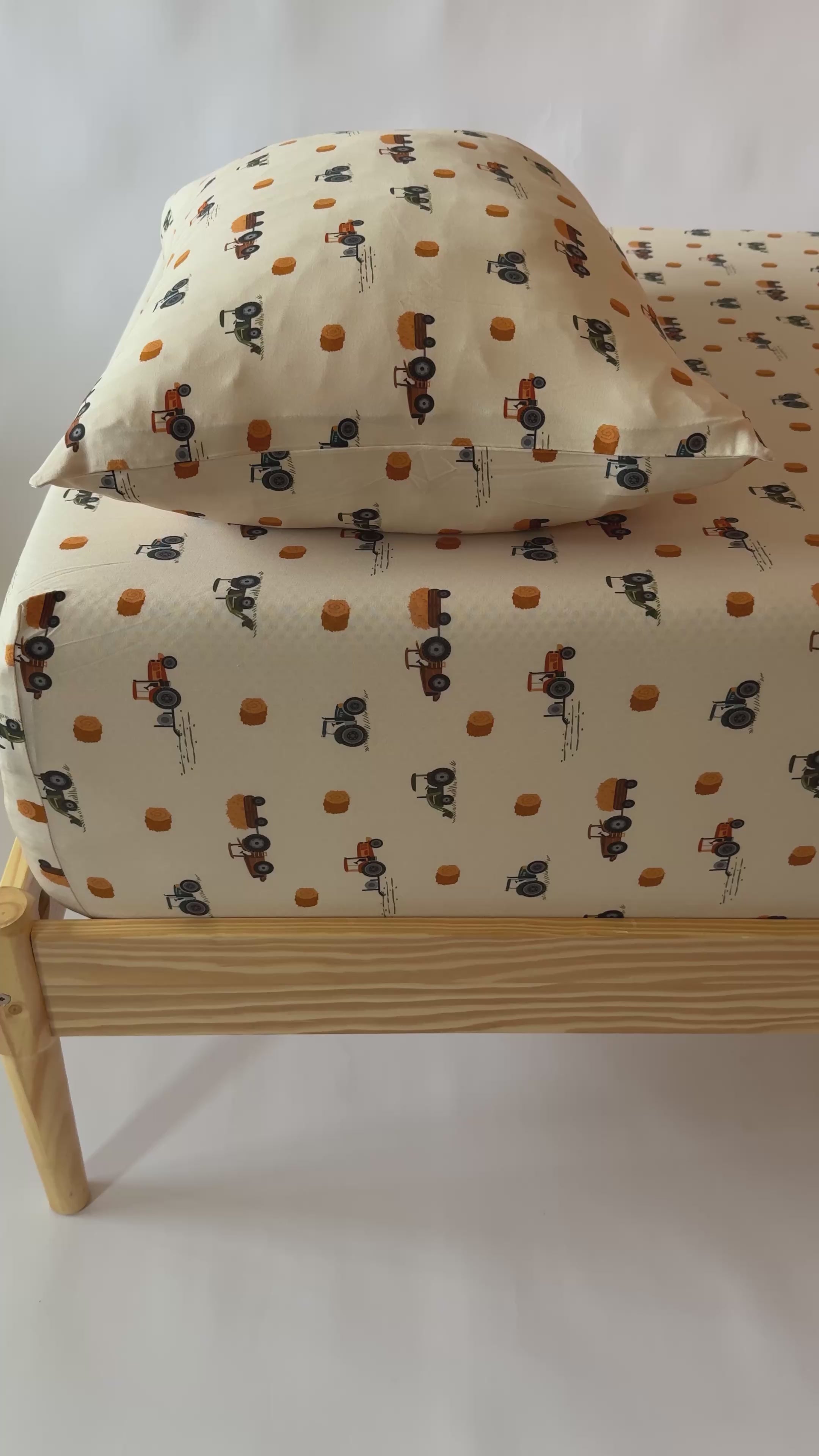 Tractors Twin Sheet With Pillow Case