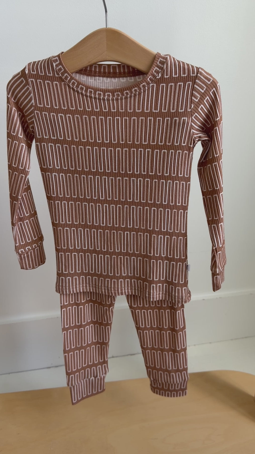 Neutral Lines Small Ribbed Two-Piece Set