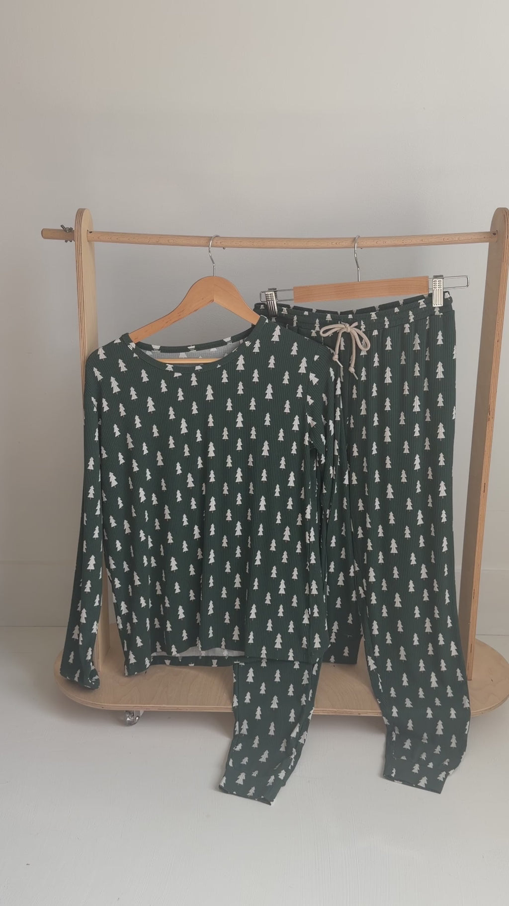 Christmas Trees Small Ribbed Women's Pants