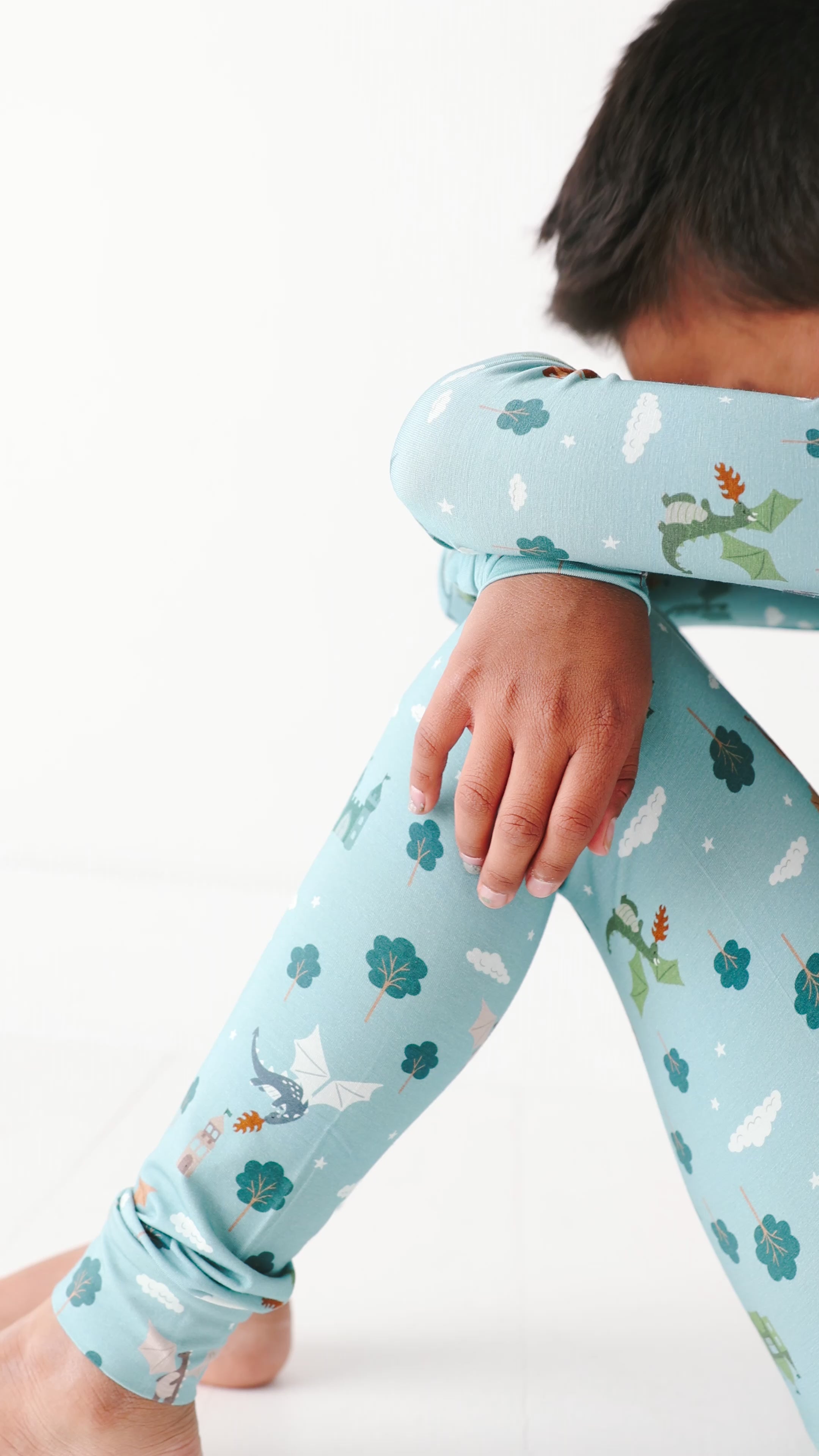 Dragons Two-Piece Set