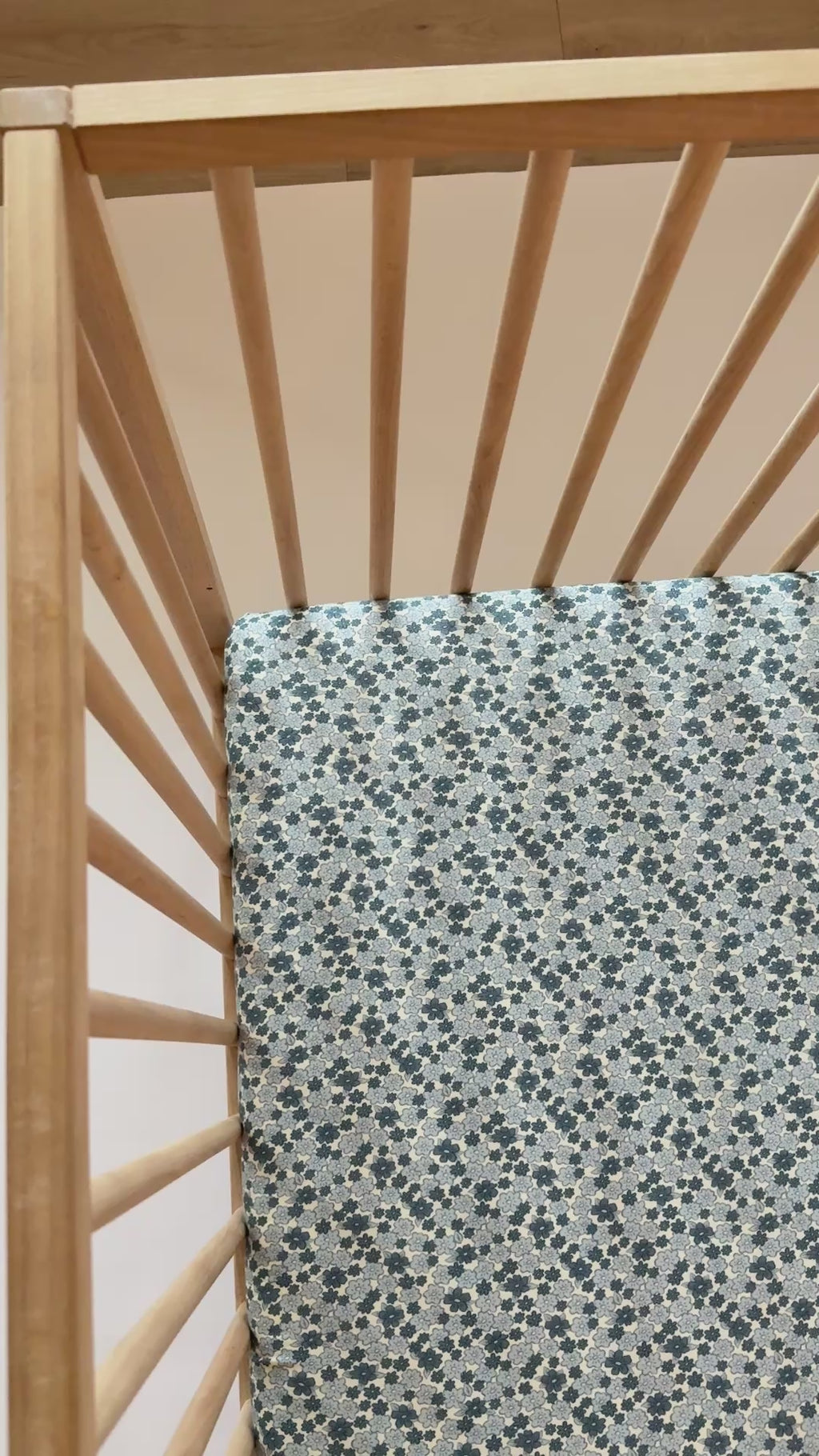 Bluebell Blossoms Crib Sheet