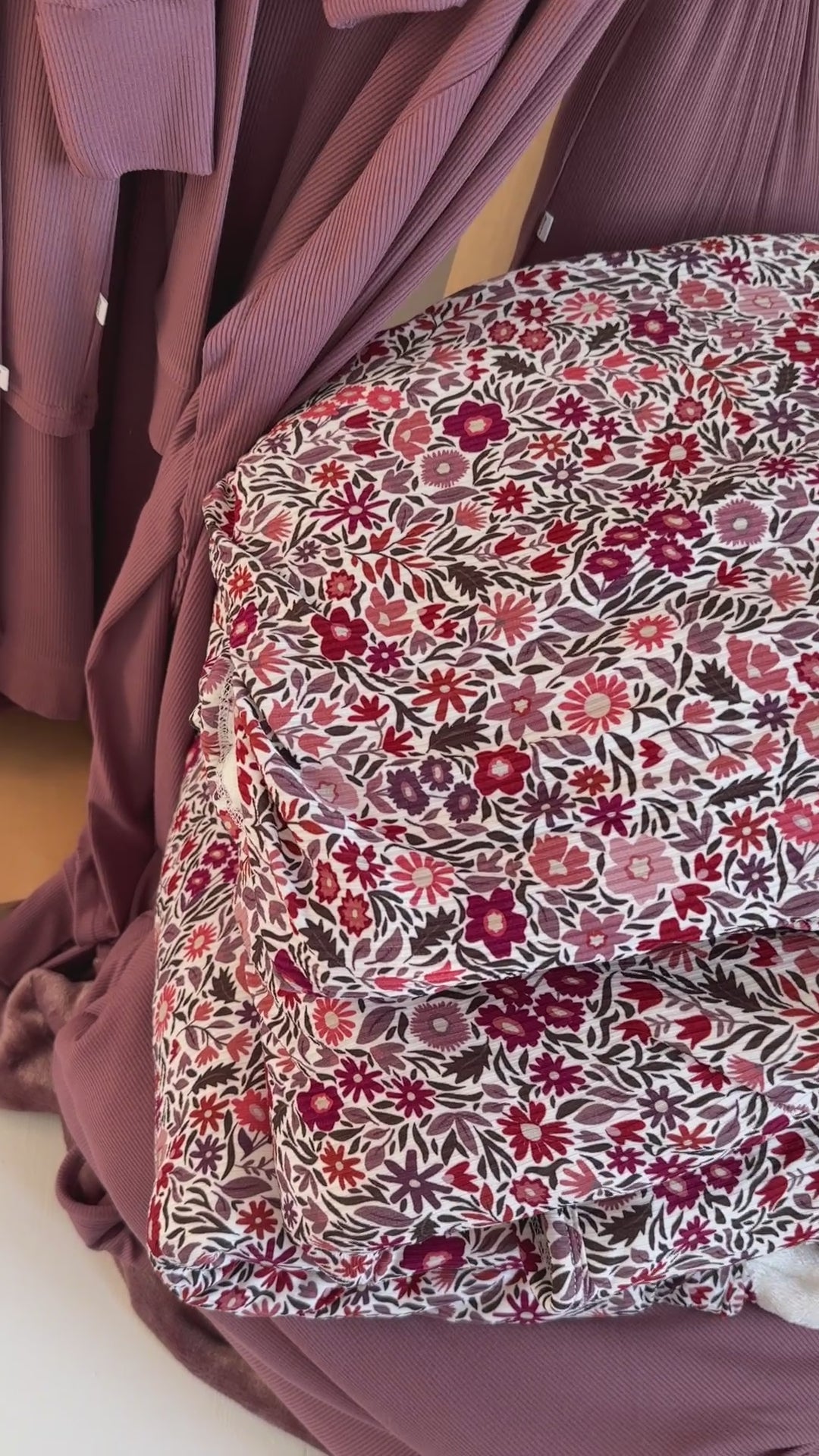 Fall Blooms Small Ribbed Adult Blanket