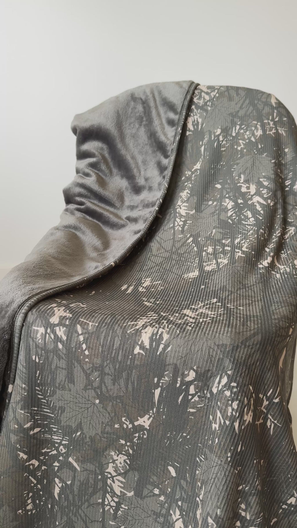 Woodland Camo Small Ribbed Youth Blanket
