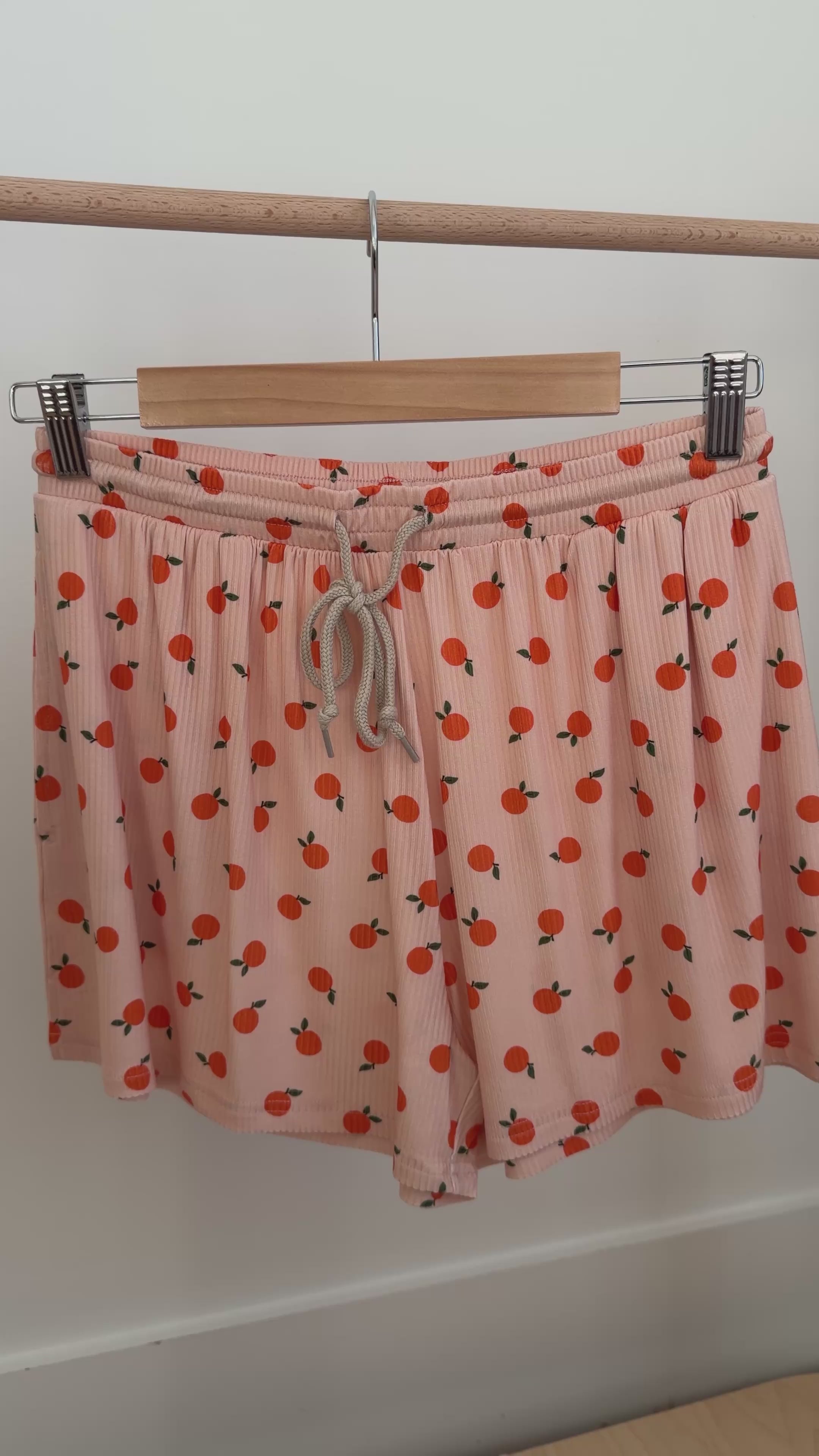 Oranges Small Ribbed Women's Short Sleeve Top