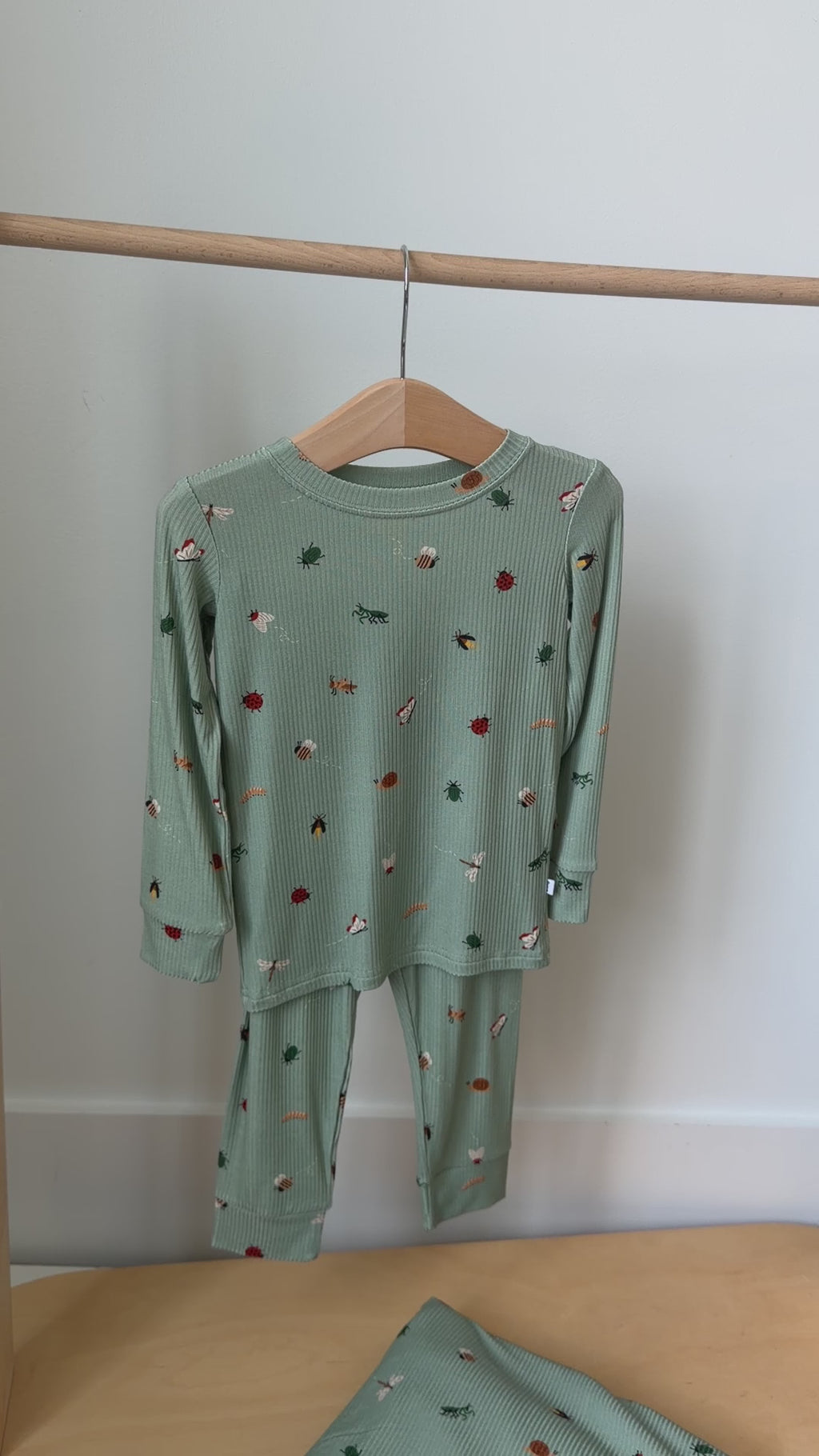 Backyard Bugs Small Ribbed Two-Piece Set