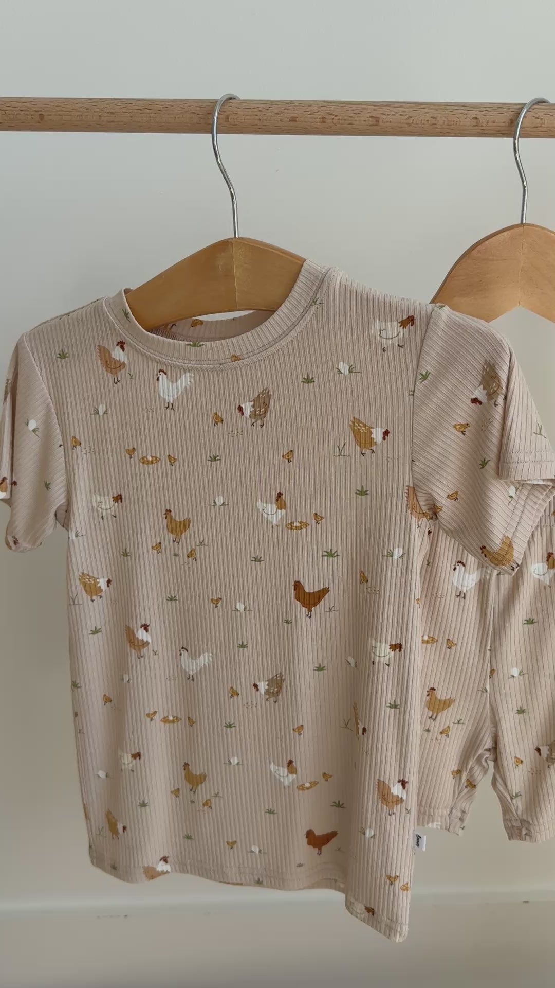 Chickens Small Ribbed Shorts Two-Piece Set