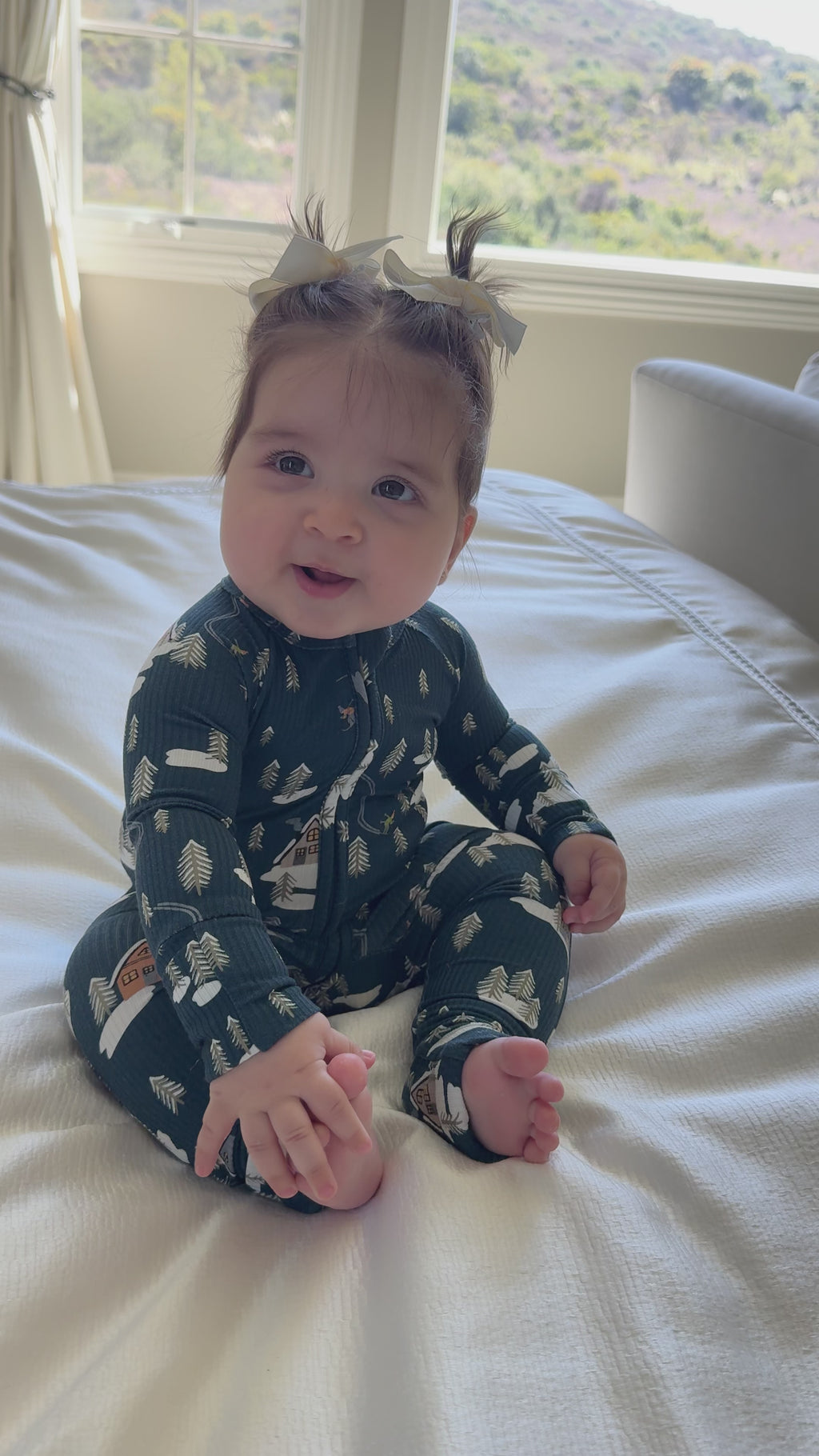 Snowy Village Small Ribbed Zip Romper