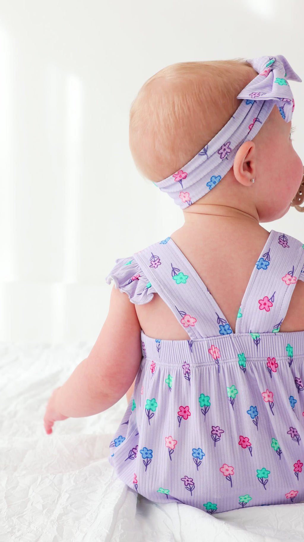 Lilac Daisies Small Ribbed Flutter Sleeve Romper