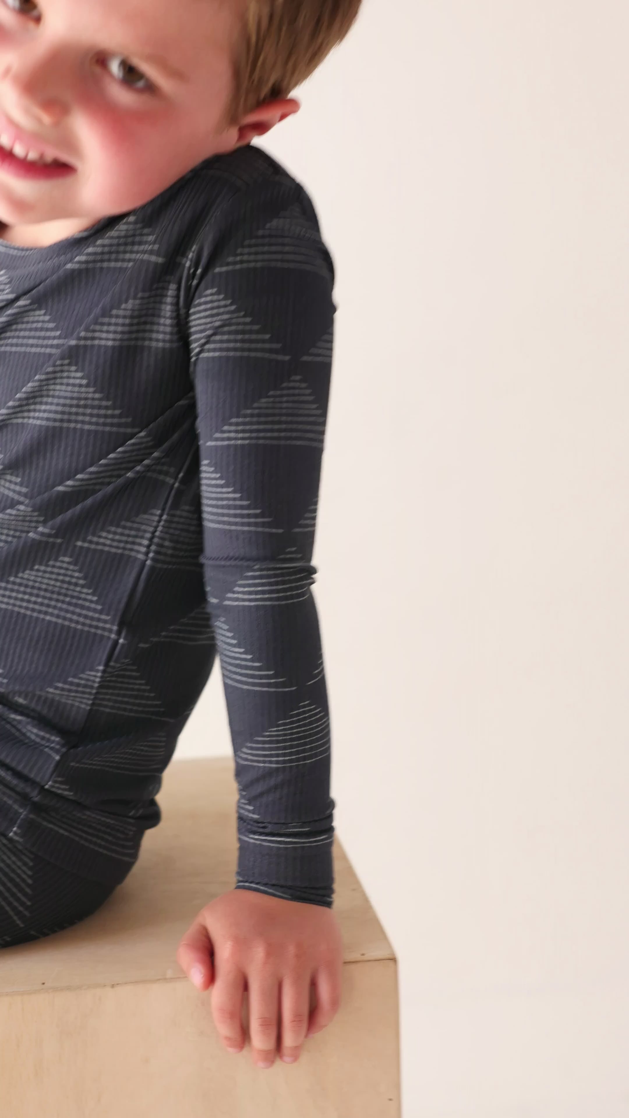 Triangles Small Ribbed Two-Piece Set