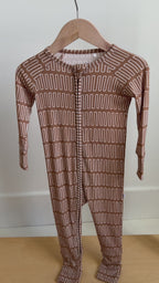 Neutral Lines Small Ribbed Zip Romper