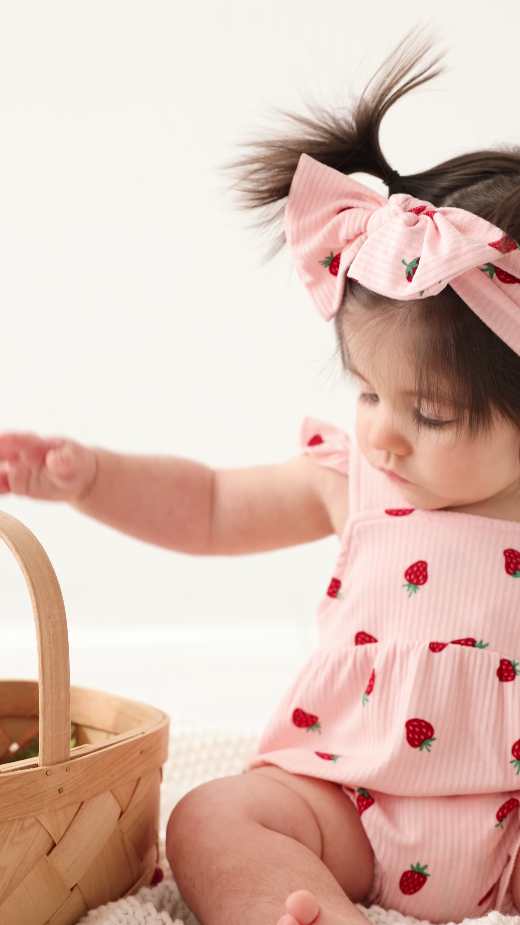 Strawberries Small Ribbed Flutter Sleeve Romper