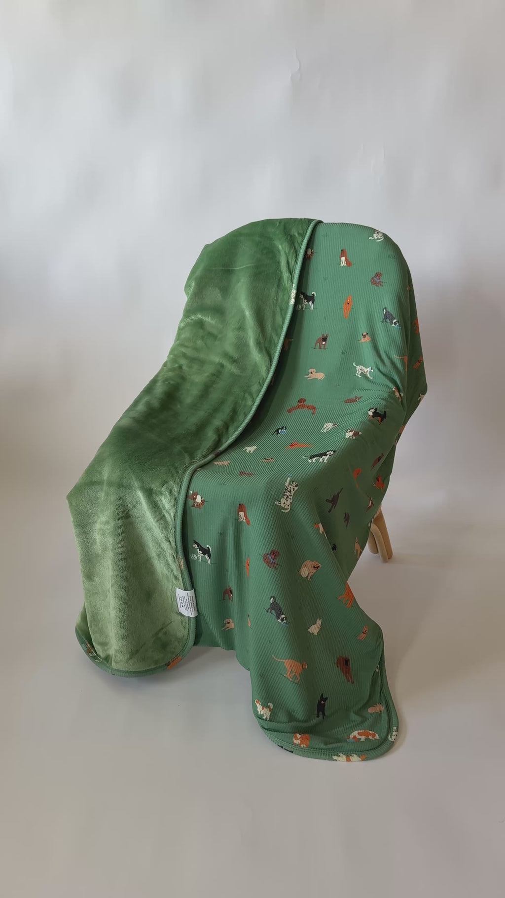 Dogs Green Small Ribbed Toddler Blanket