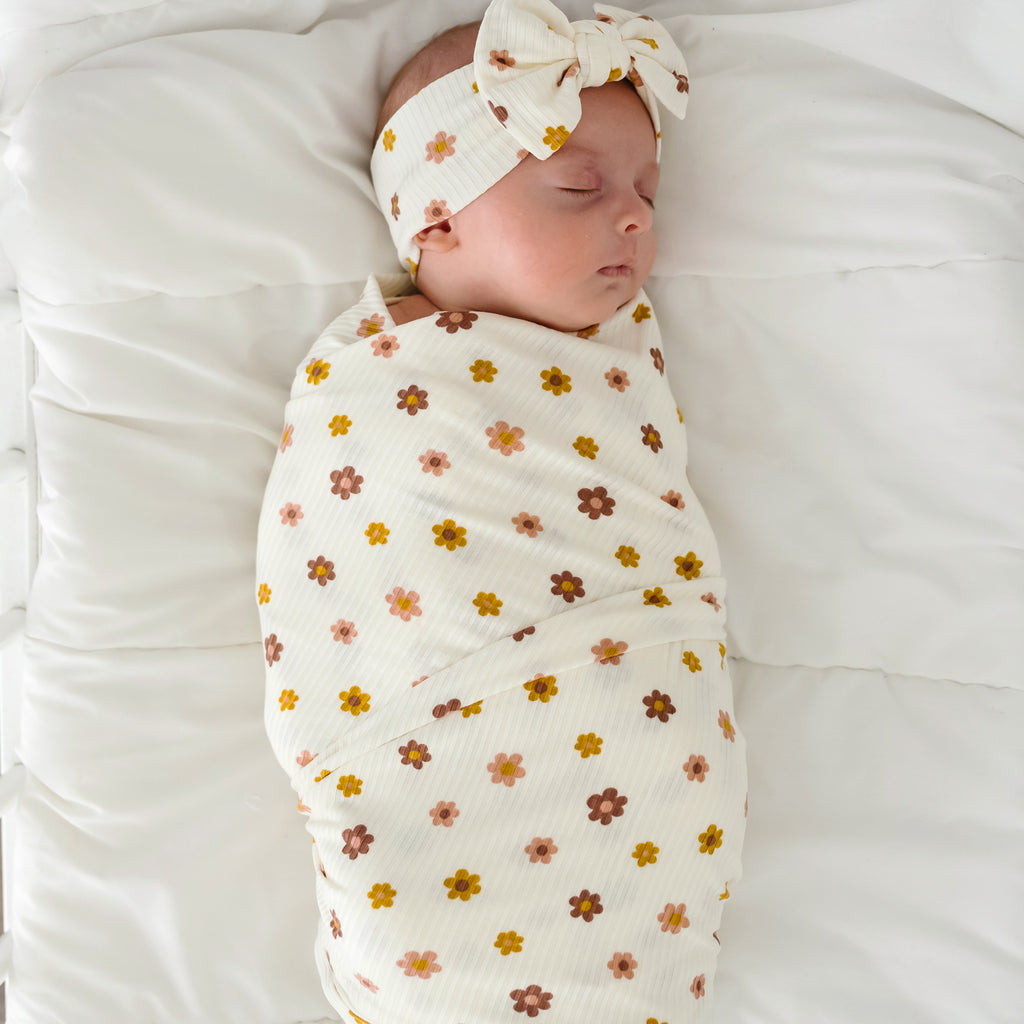 Pink Daisies Small Ribbed Bow