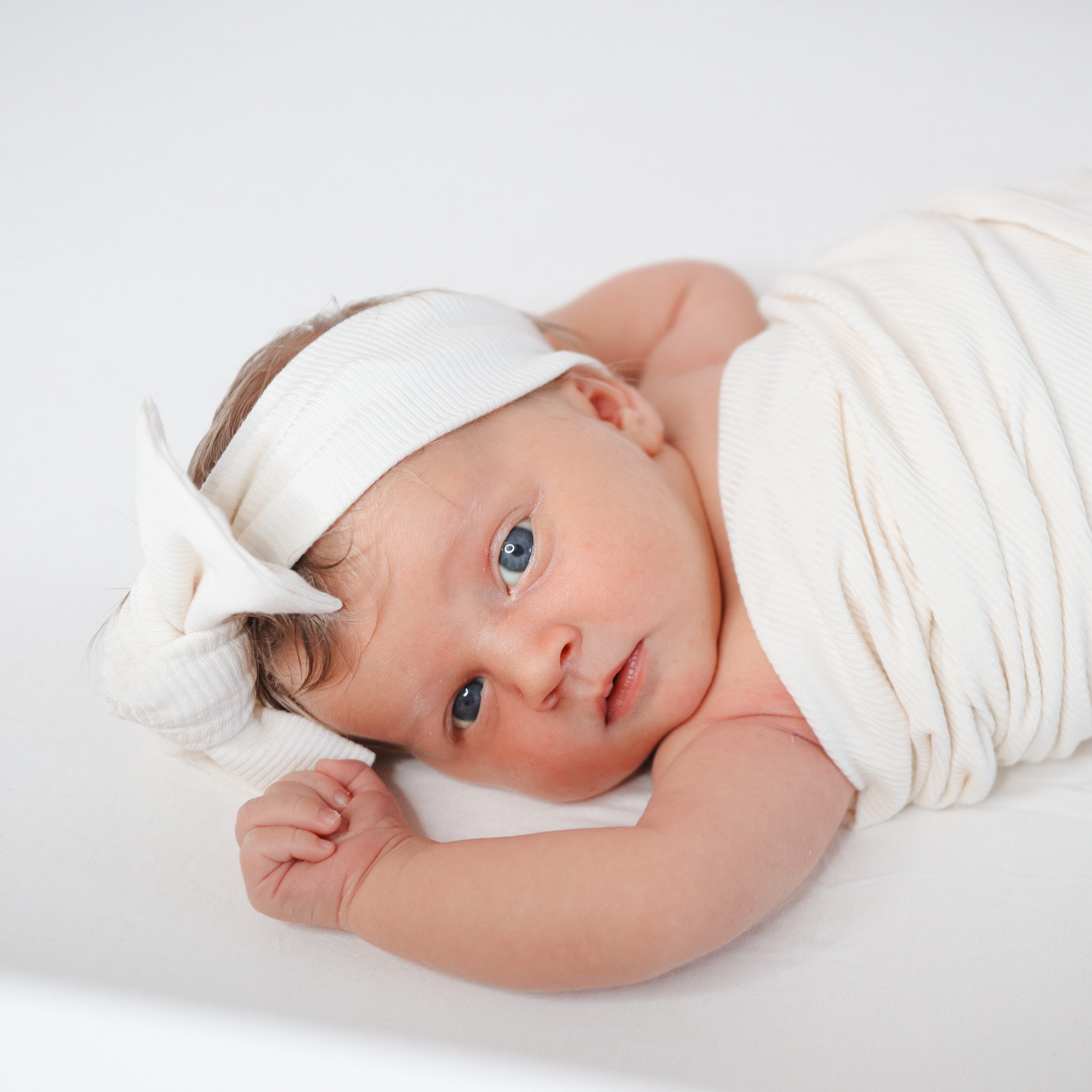 Cream Small Ribbed Bow