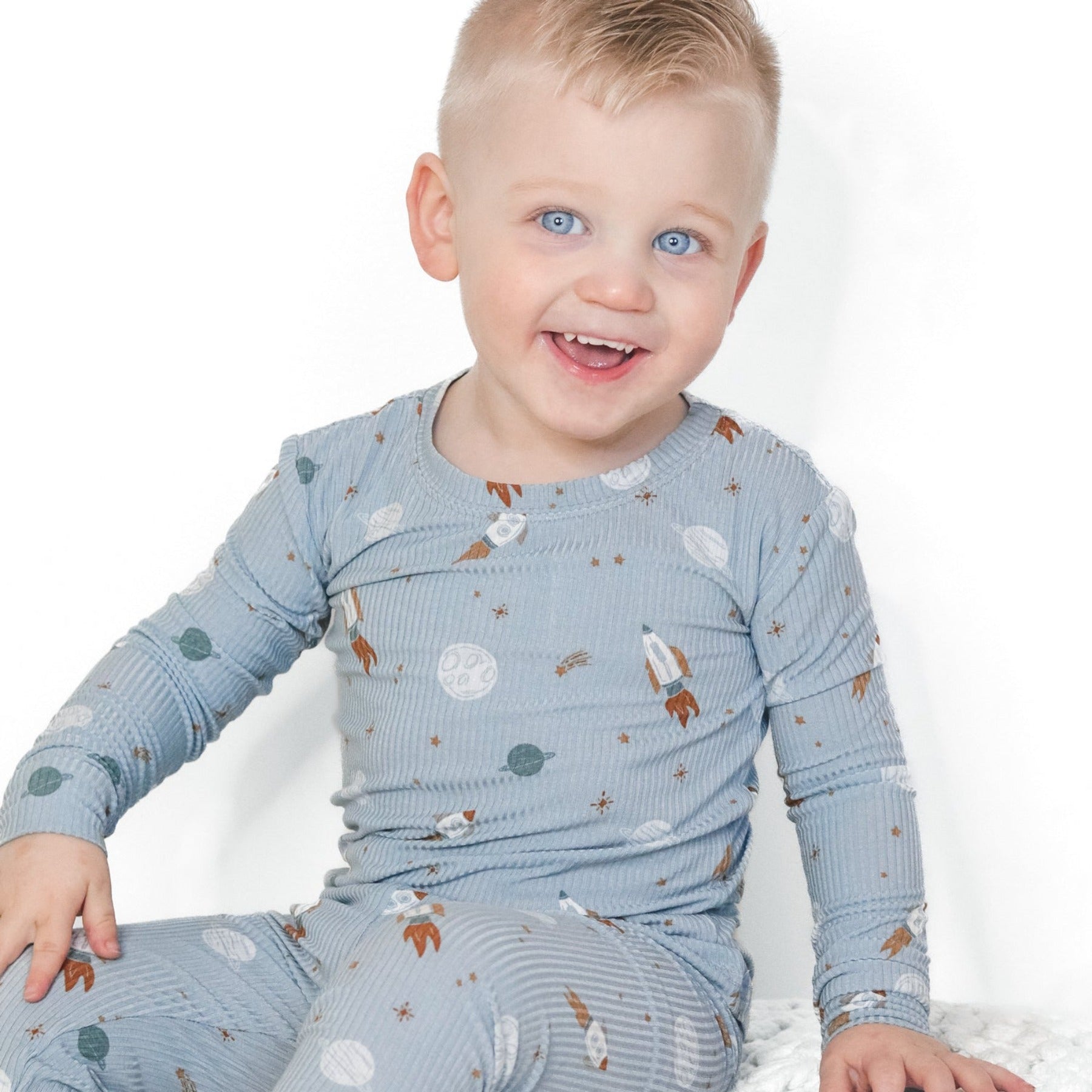 Space Explorers Small Ribbed Two-Piece Set