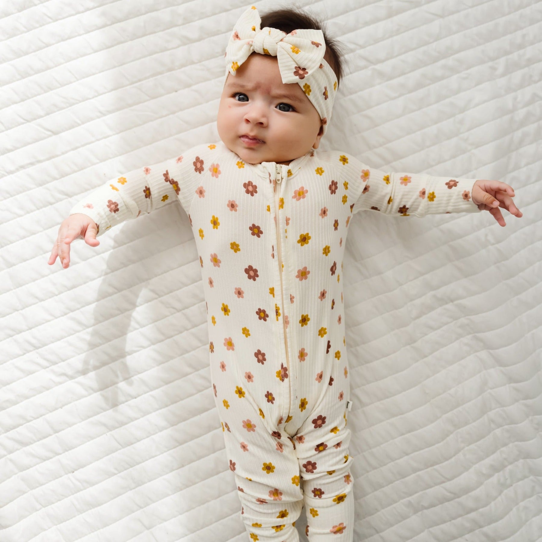 Pink Daisies Small Ribbed Zip Romper